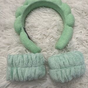 Plush Mint Green spa Headband set